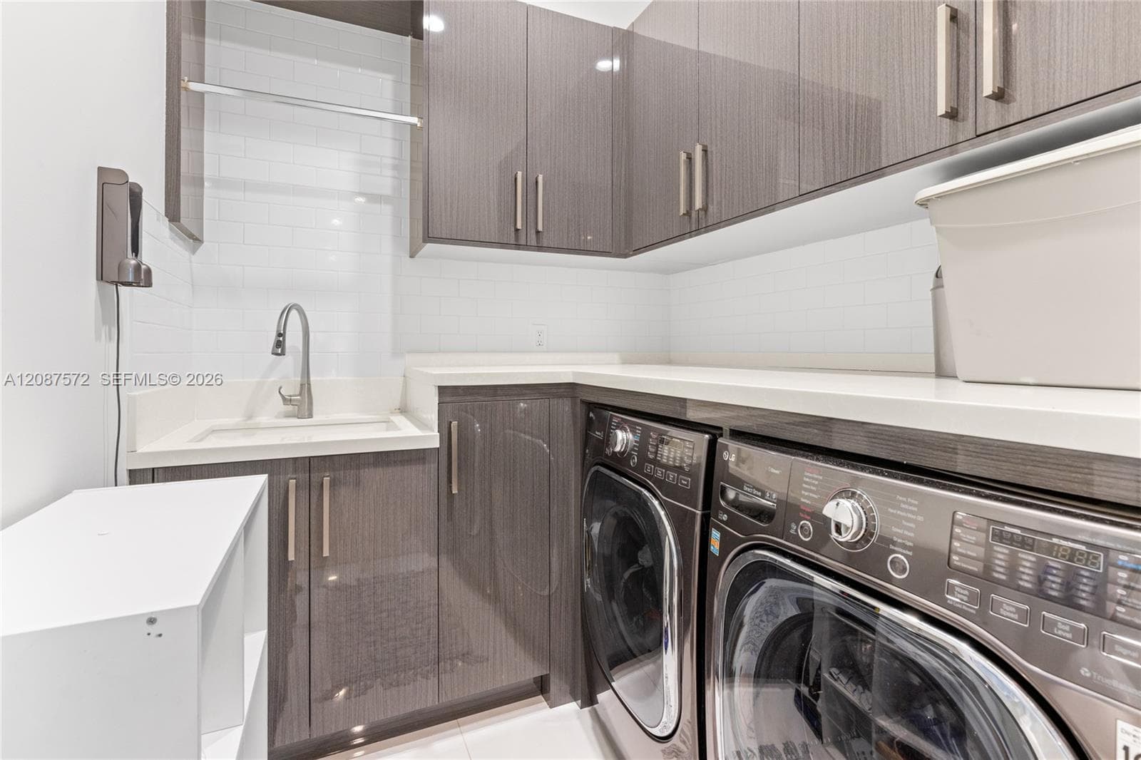 924 Evergreen Dr - photo 3