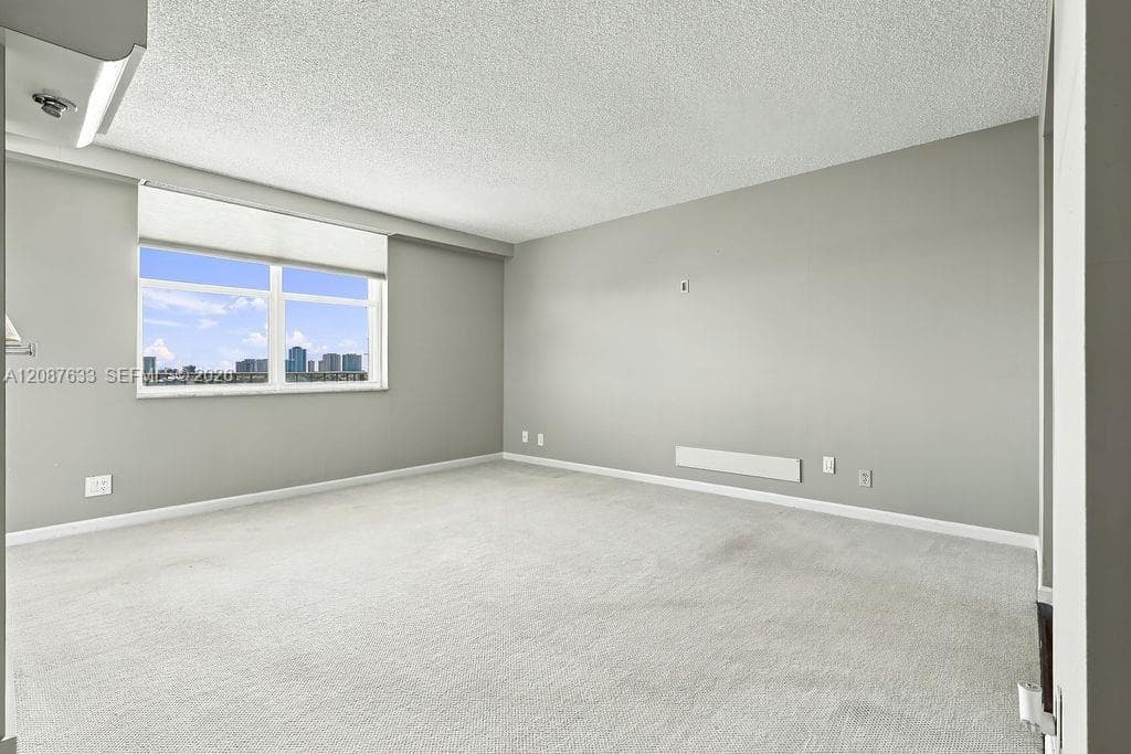 801 Lake Shore Dr 801 photo 17