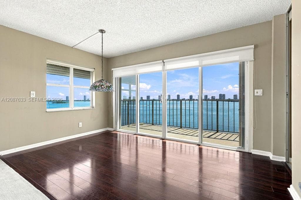 801 Lake Shore Dr 801 photo 12