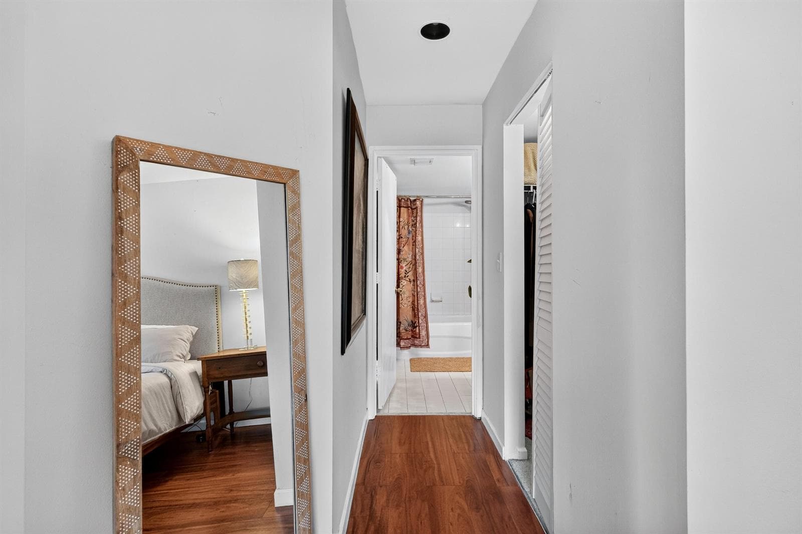 600 SCOTIA Drive 108 photo 22