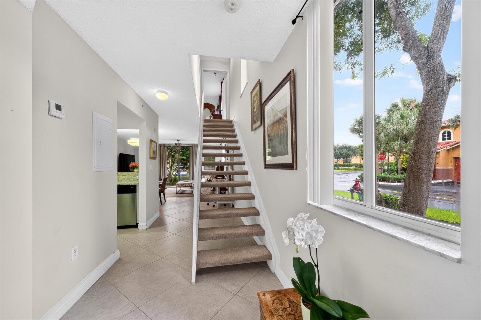 600 SCOTIA Drive 108 photo 9