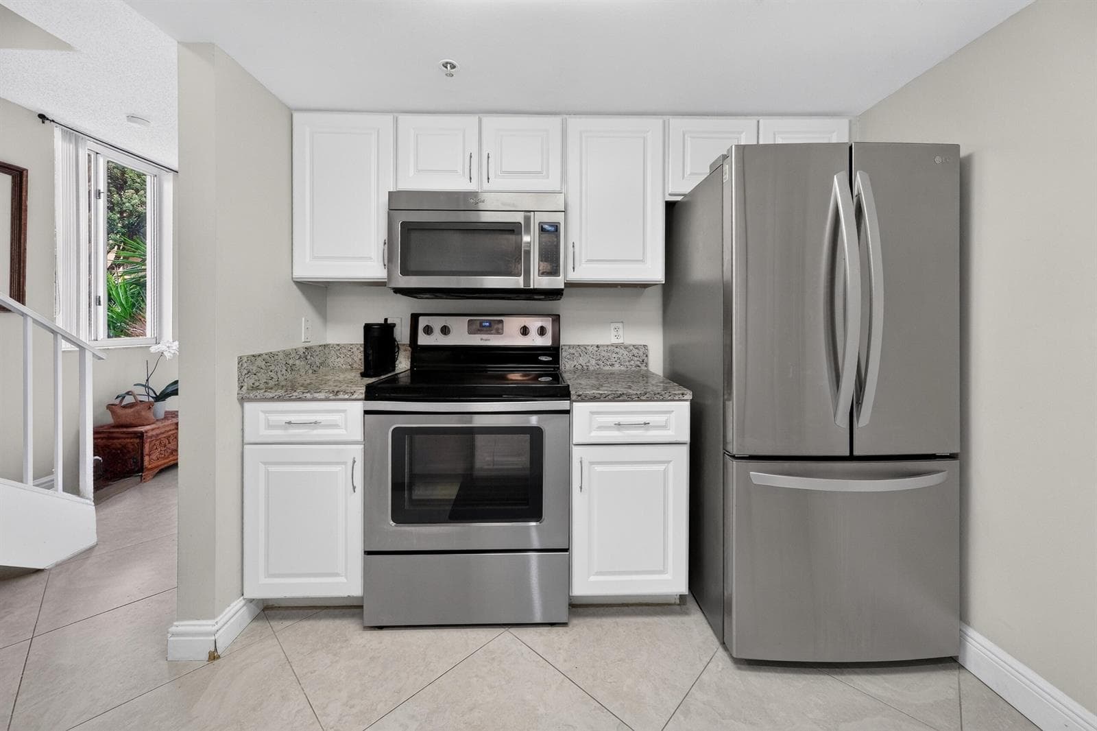 600 SCOTIA Drive 108 photo 15
