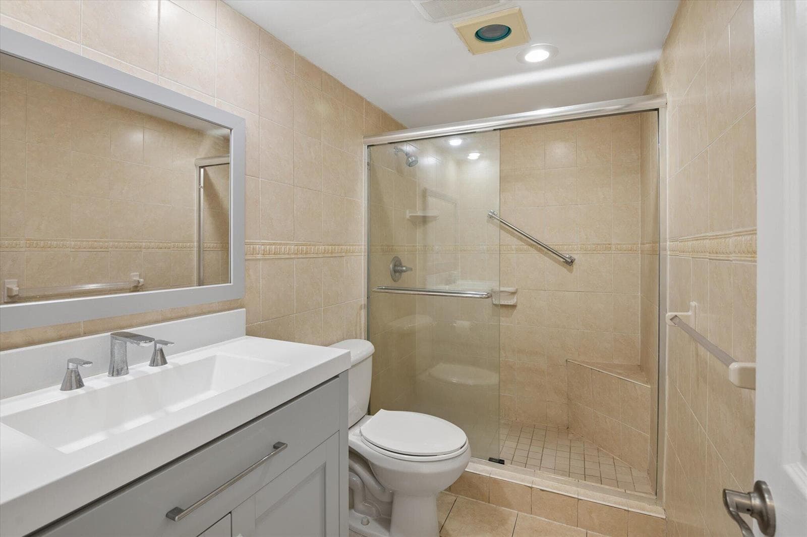 101 N BIRCH Road 503 photo 10