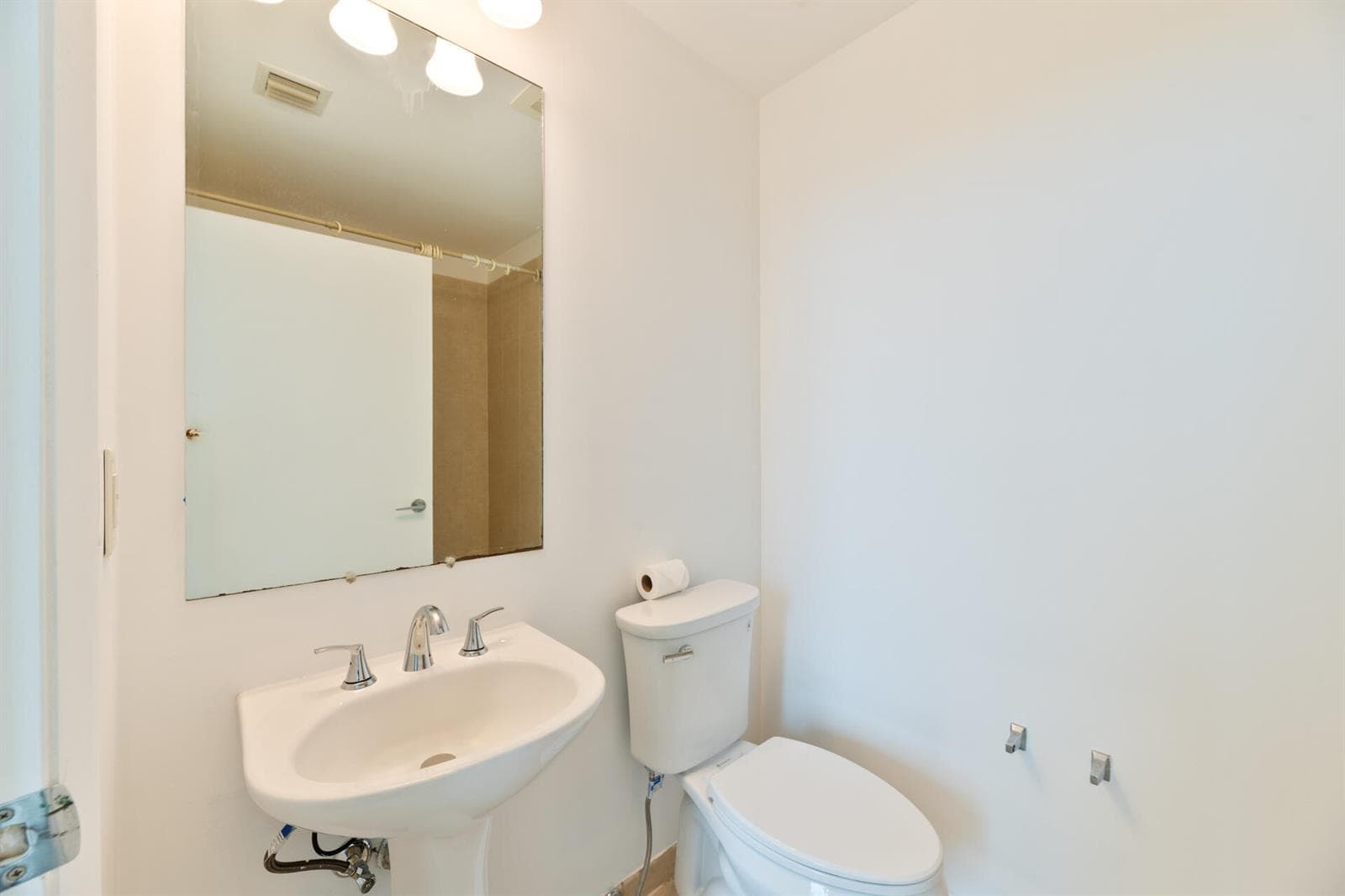 3340 NE 190TH Street 1309 photo 14