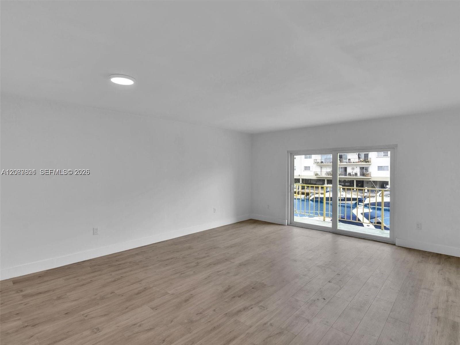 3626 NE 168th St 202 photo 6