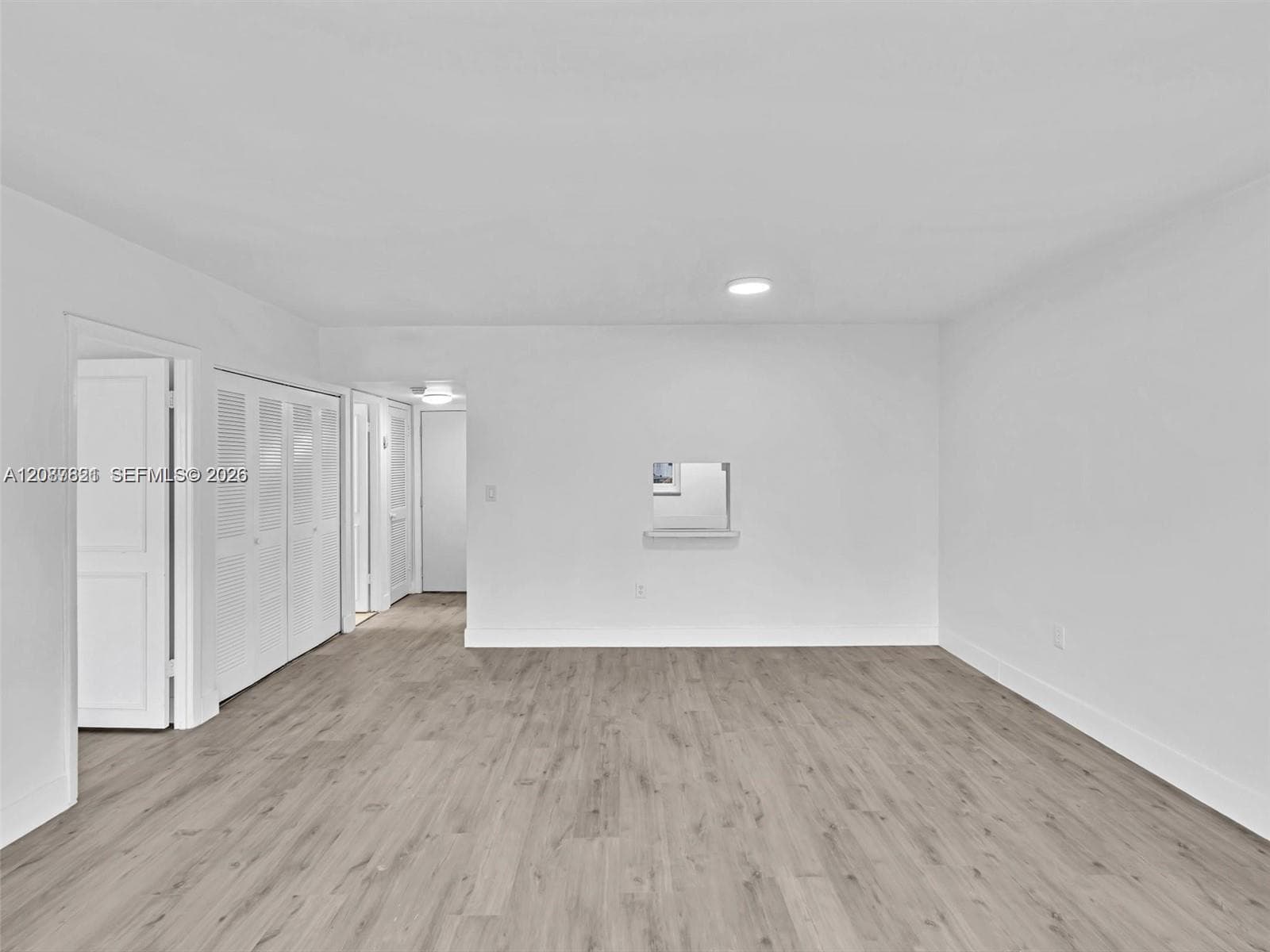 3626 NE 168th St 202 photo 9