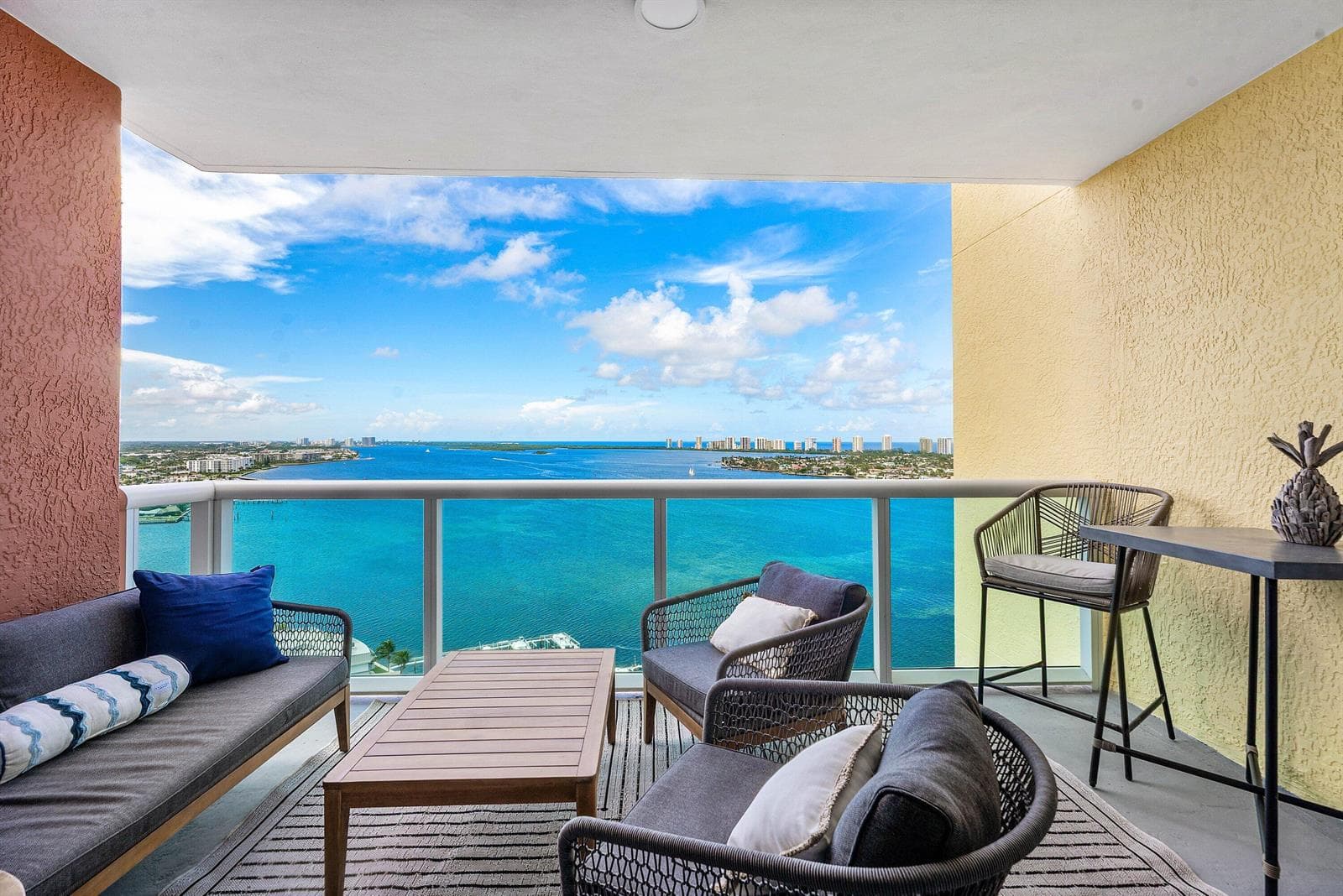 2650 Lake Shore Drive 2102 photo 25