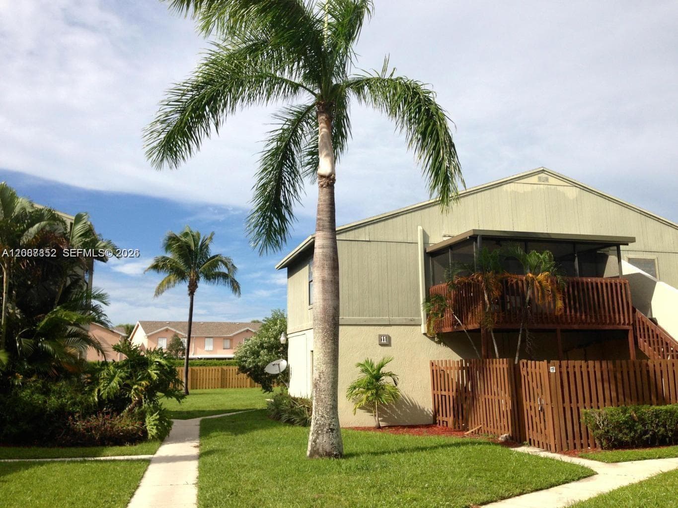 11 Crossings Cir F photo 14