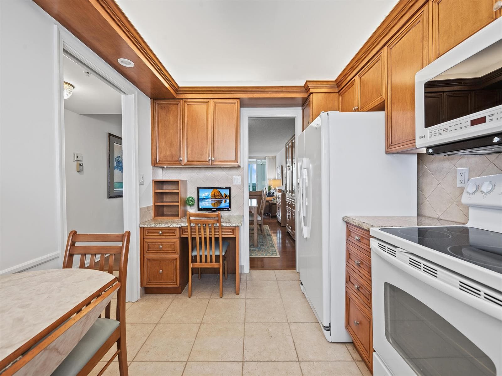 3310 S Ocean Boulevard 928d photo 12