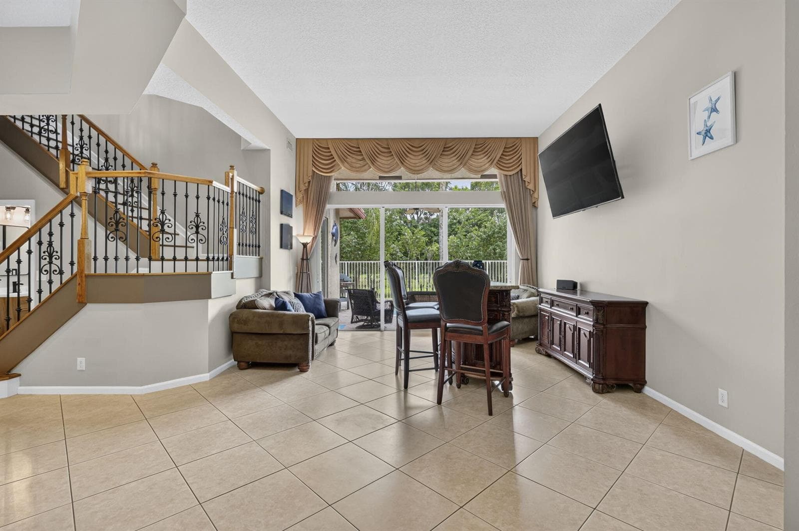 3360 Harness Circle photo 21