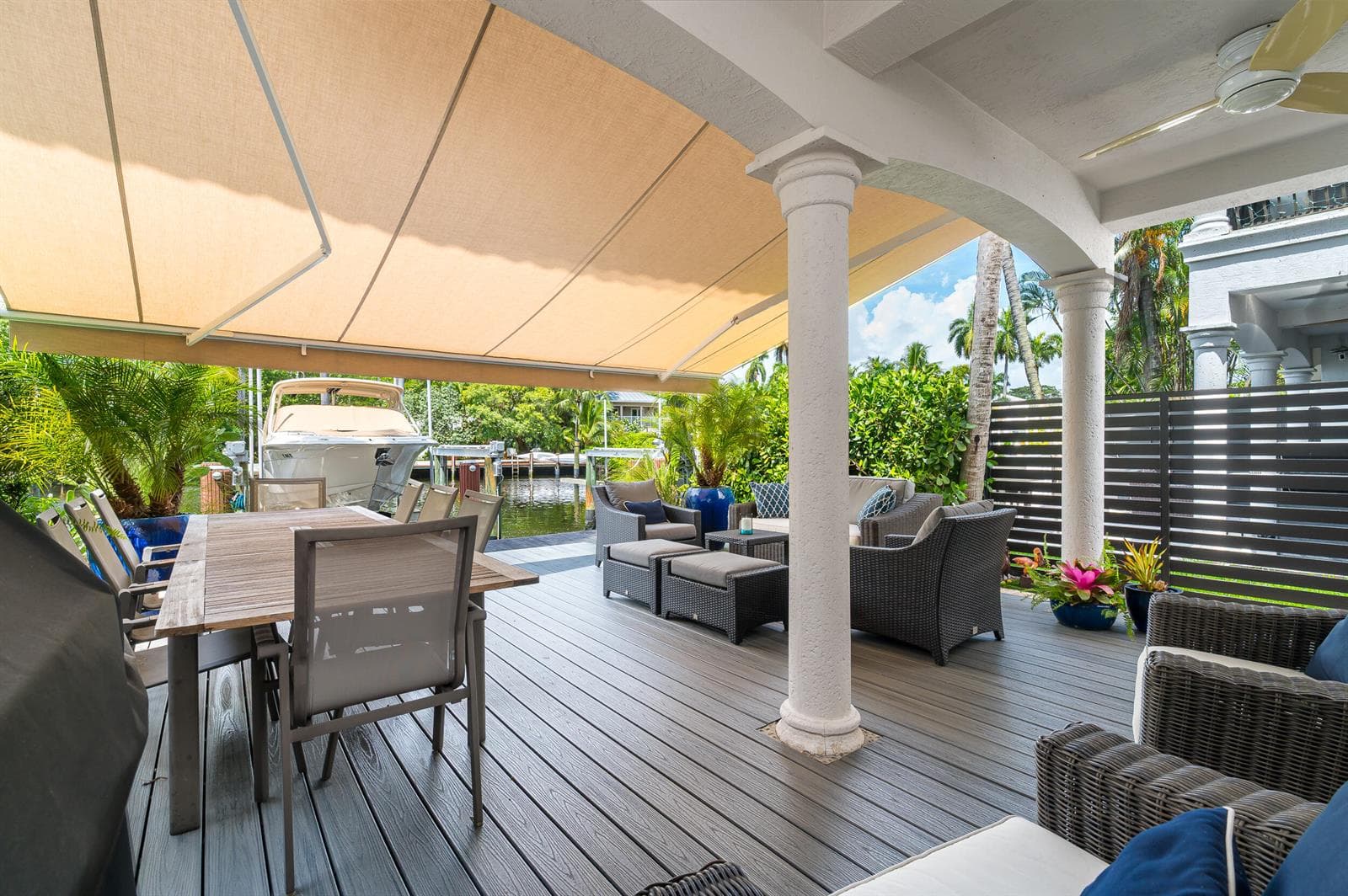 411 Hendricks Isle photo 12