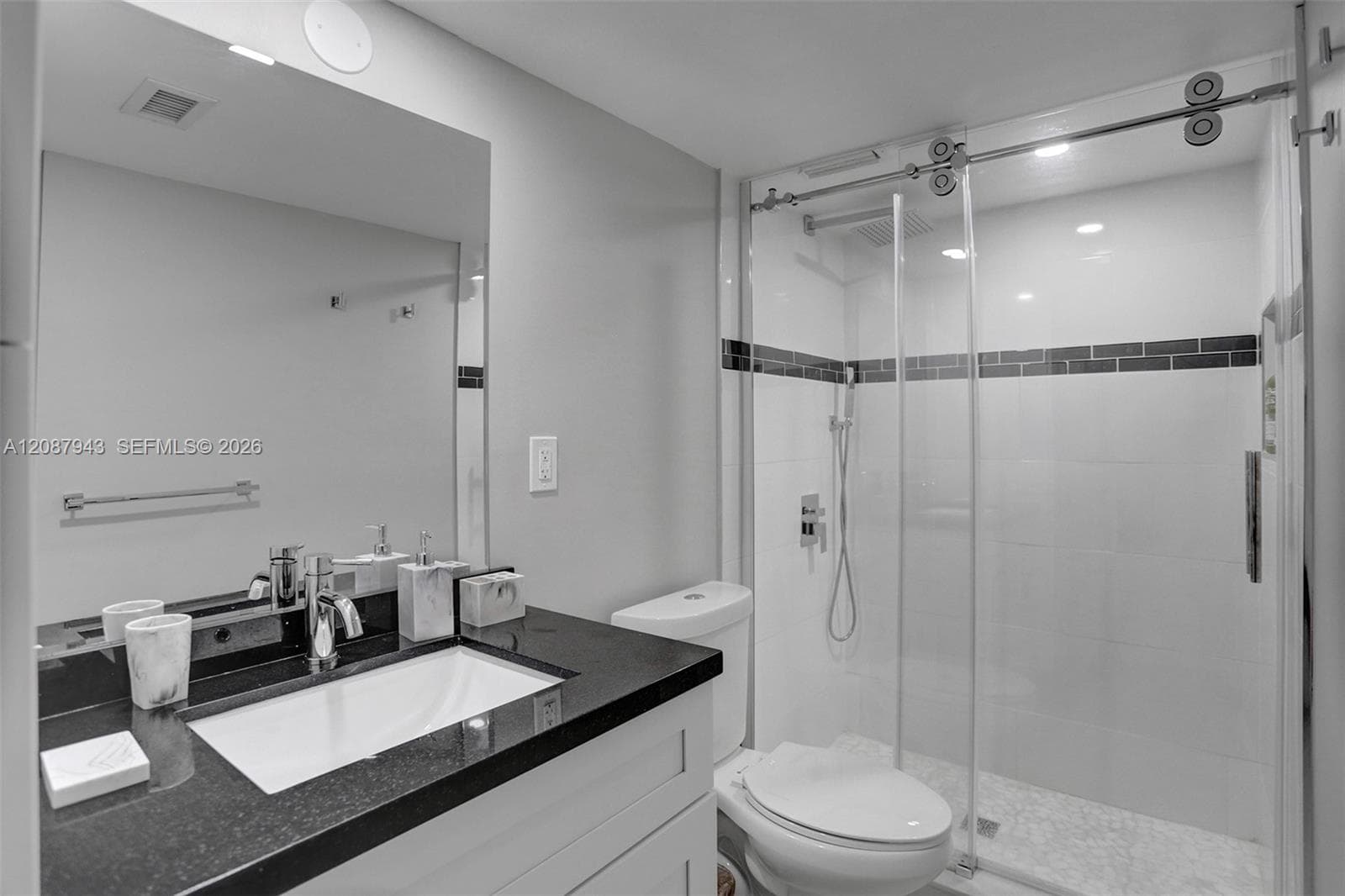 2030 S Ocean Dr 1621 photo 16