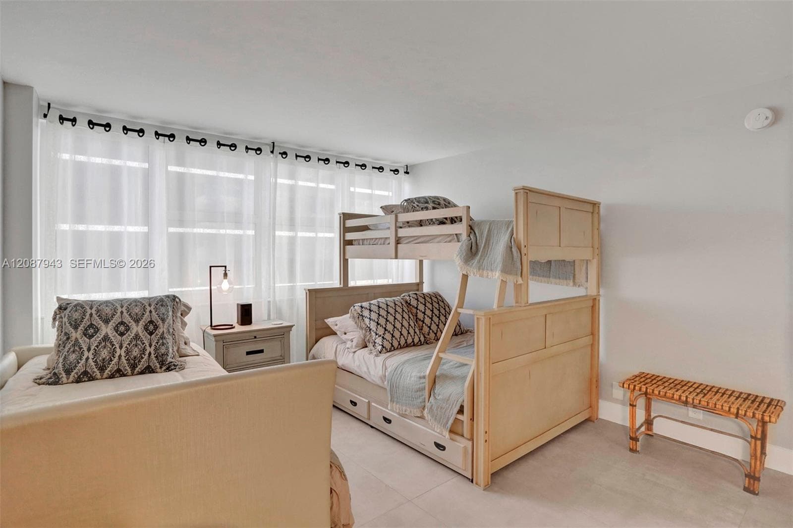 2030 S Ocean Dr 1621 photo 18