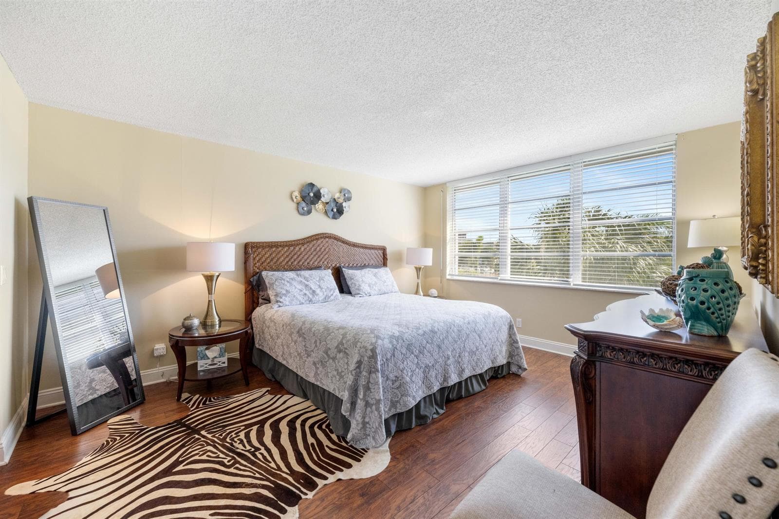 900 DOGWOOD Drive 339 photo 10