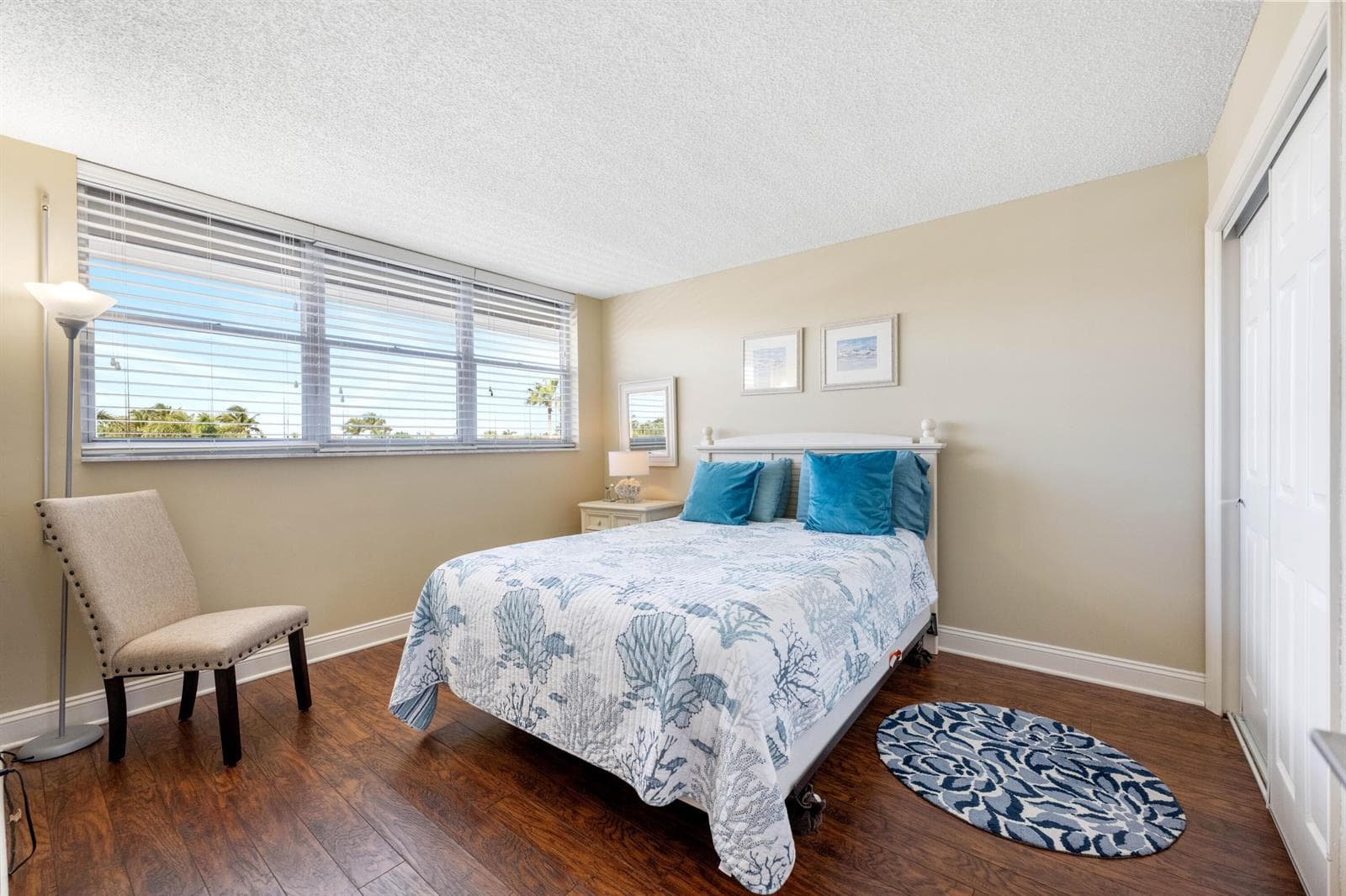 900 DOGWOOD Drive 339 photo 14