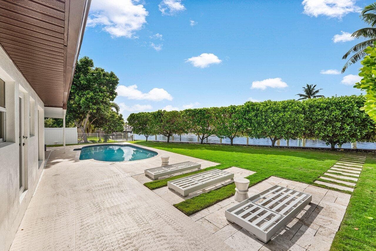 638 Shore Drive photo 22