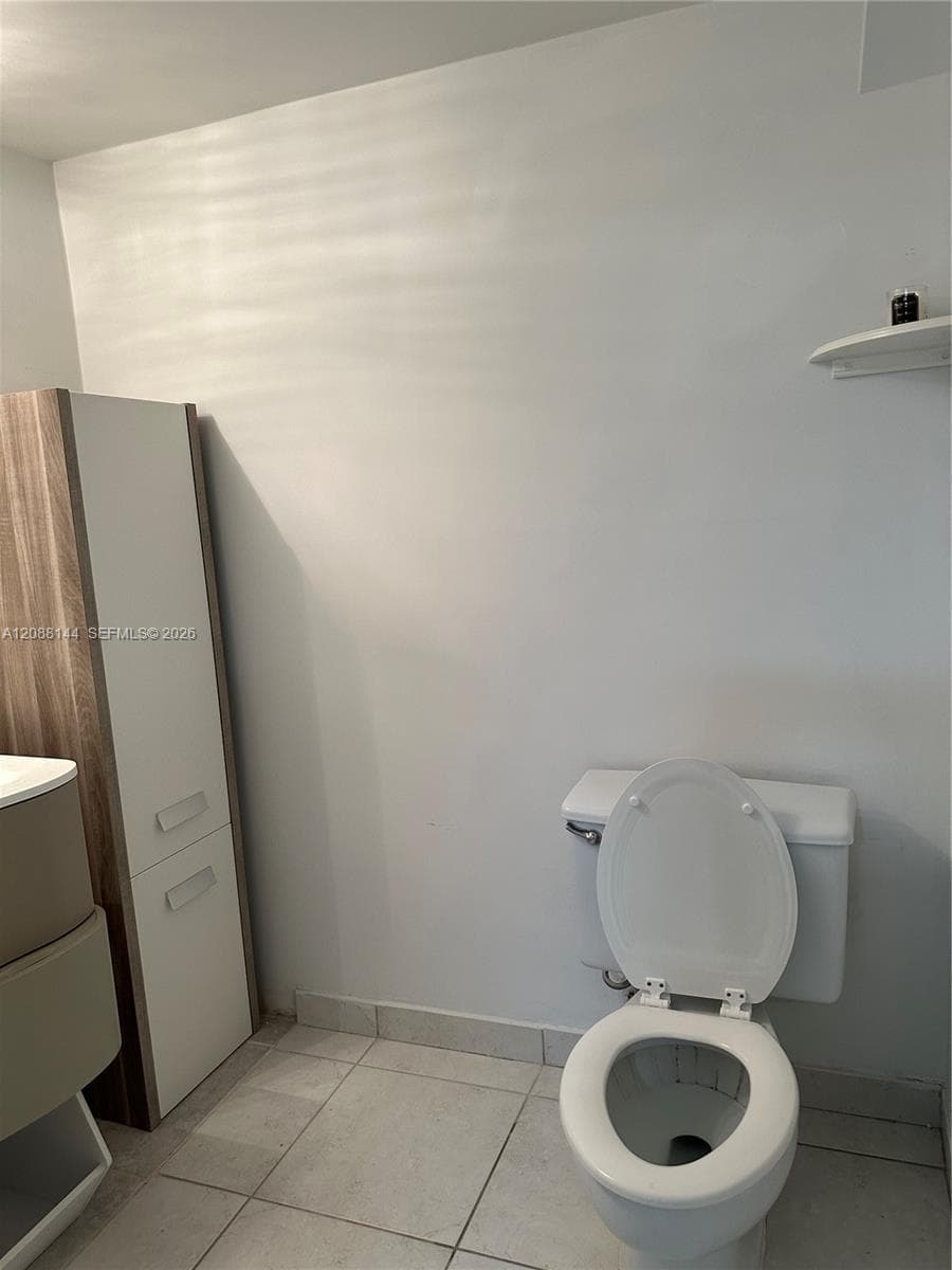 600 Three Islands Blvd 1113 photo 14