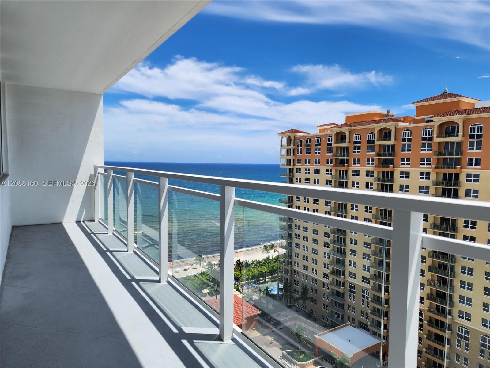 2030 S Ocean Dr 1710 photo 2