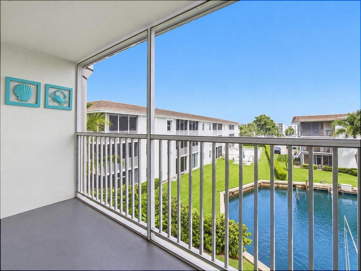 131 Doolen Court 309 photo 14