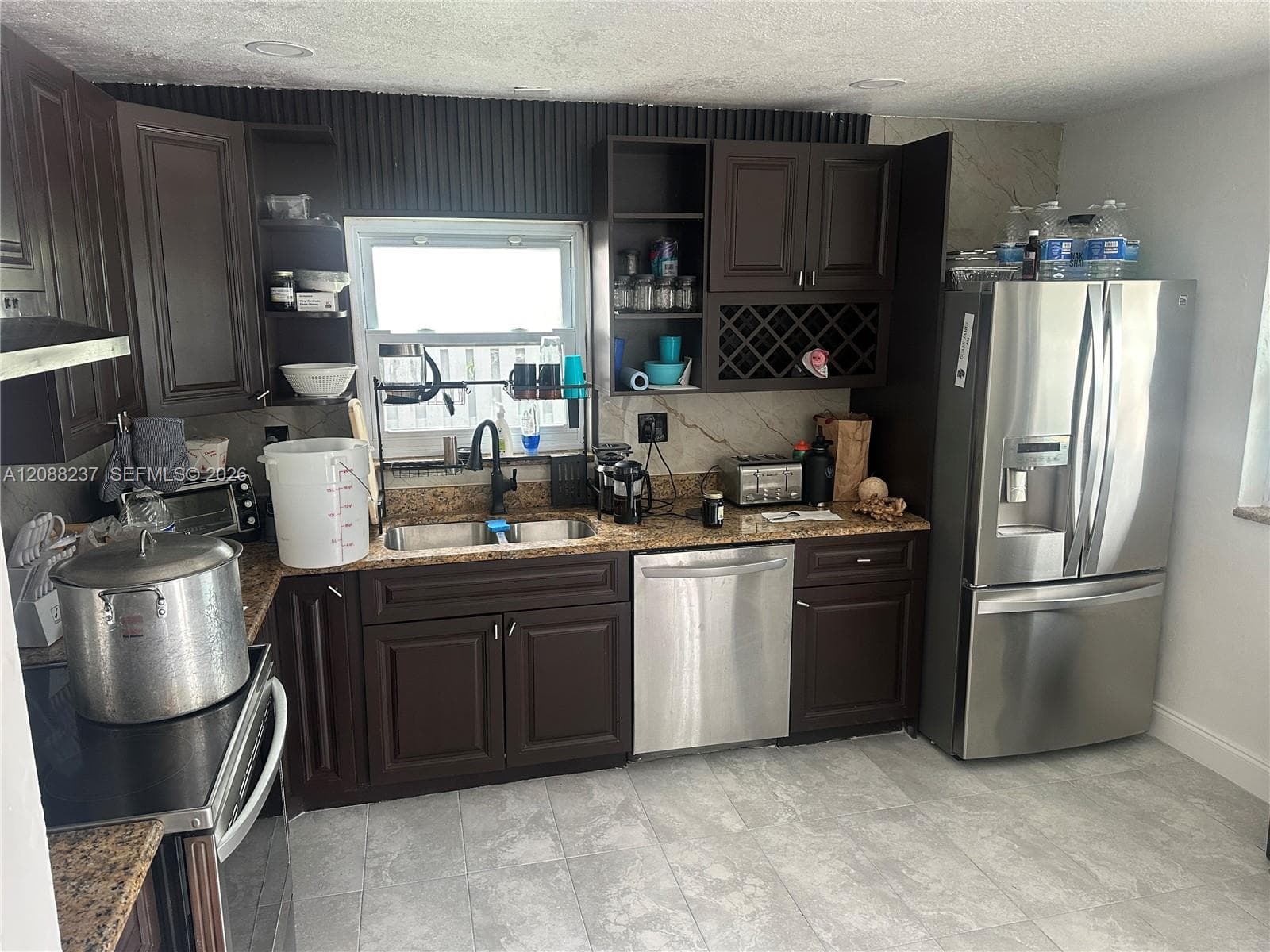 11611 SW 122nd Ave photo 8