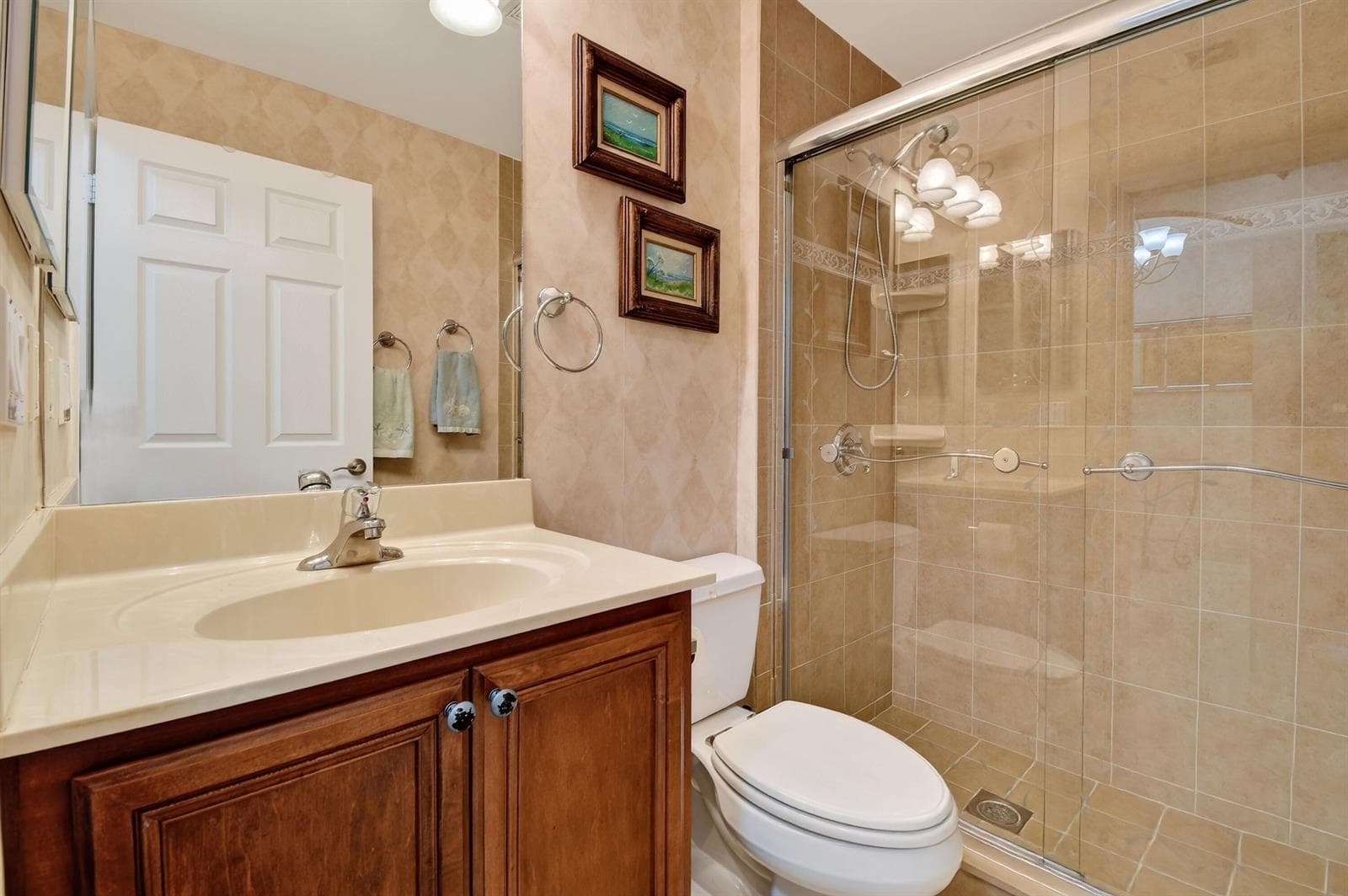 12107 ROMA Road photo 13