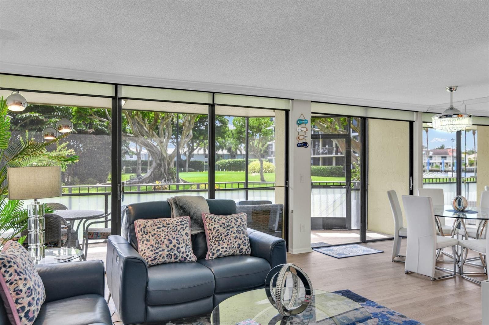 899 Jeffery Street 109 photo 12