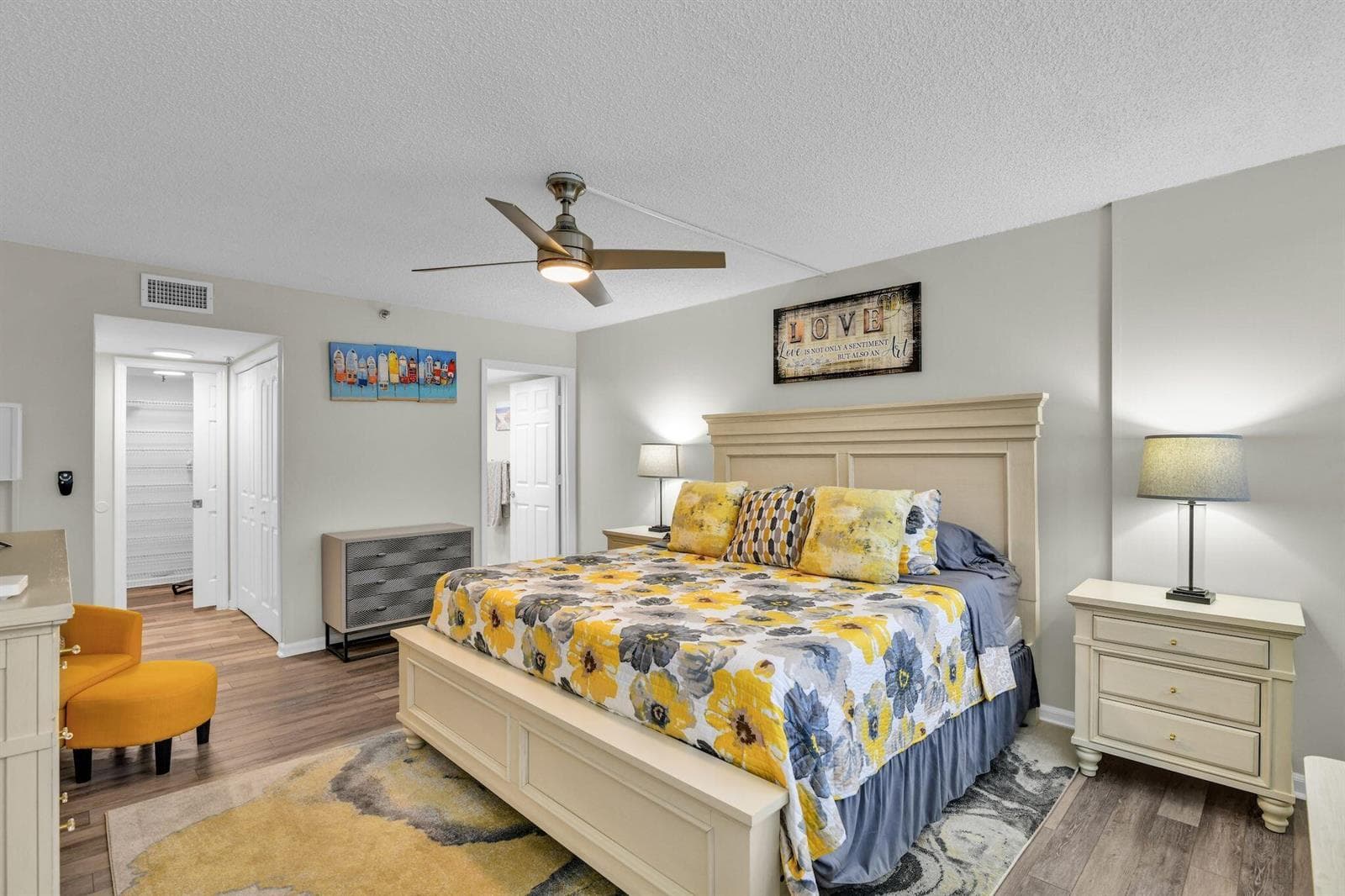 899 Jeffery Street 109 photo 21