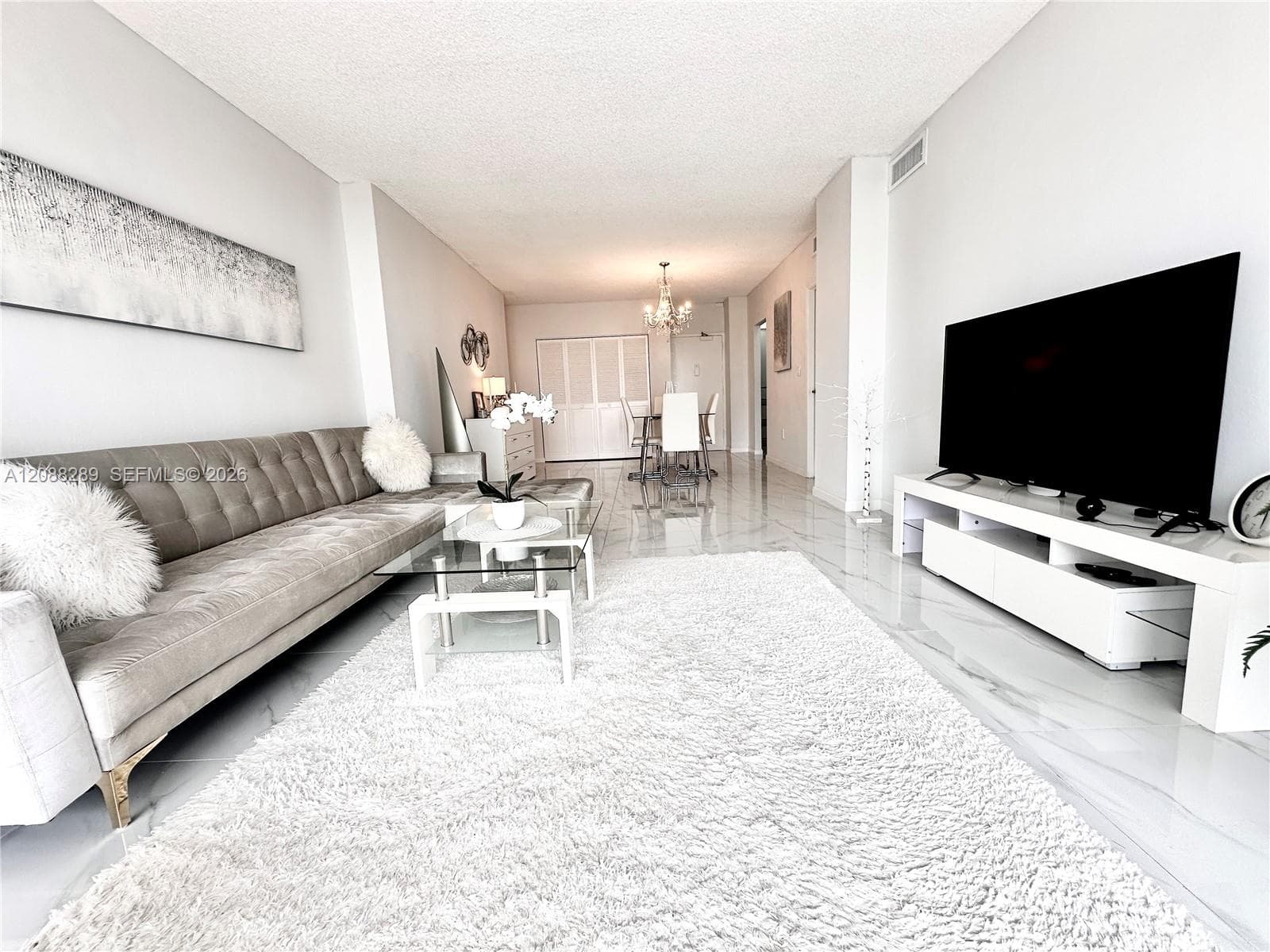 500 Bayview Dr 717 photo 4