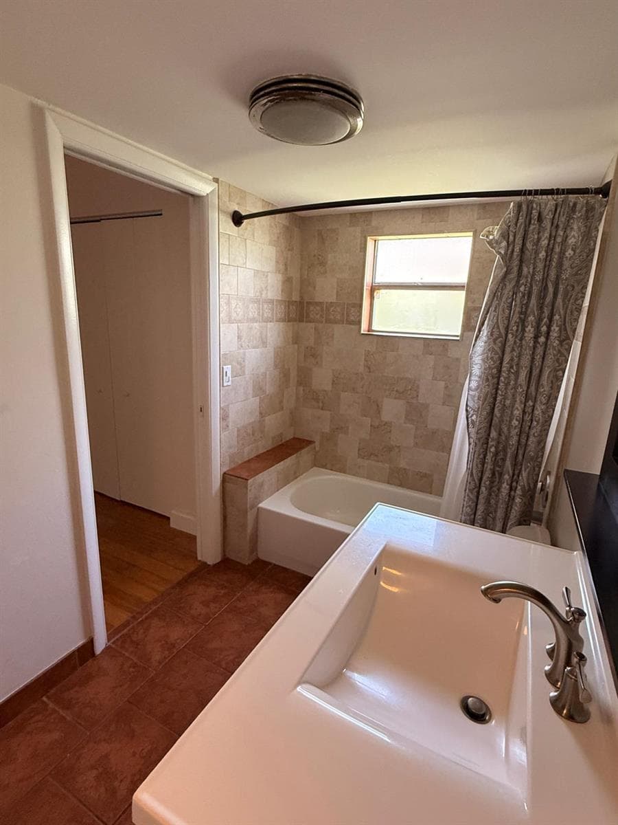 342 Southwind Drive 101 photo 5