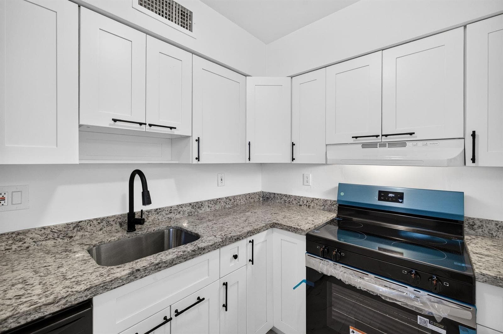 1821 MIDDLE RIVER Drive 7 photo 8