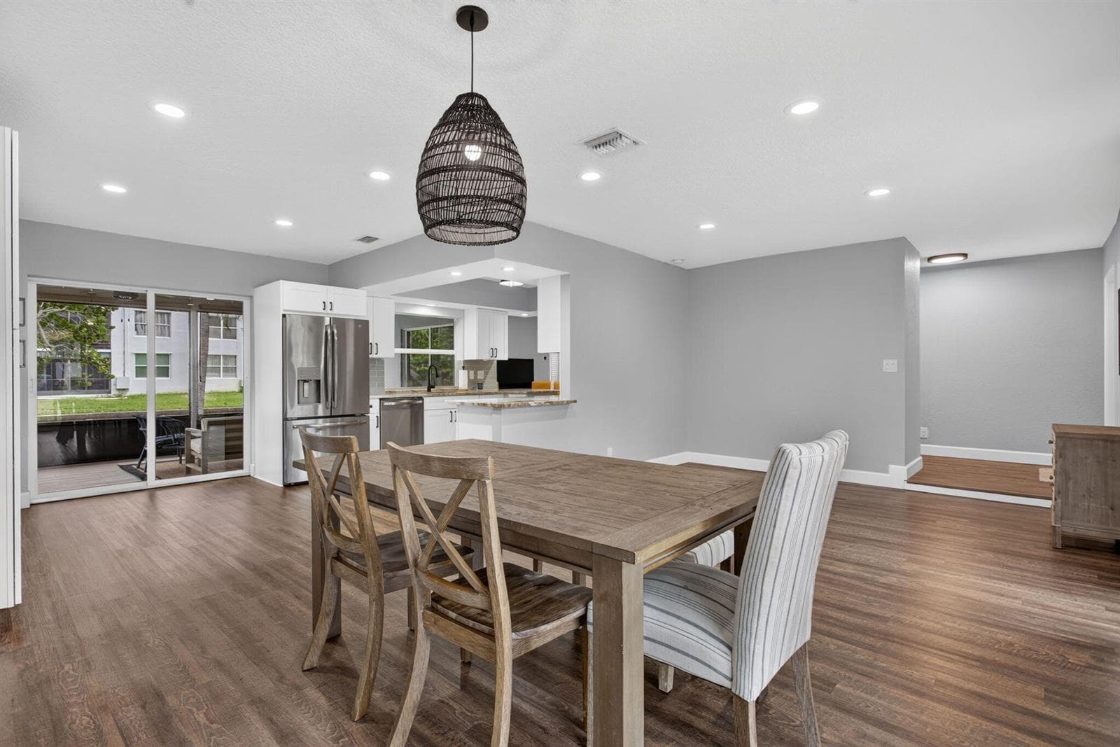 1717 NW 36TH Court photo 2