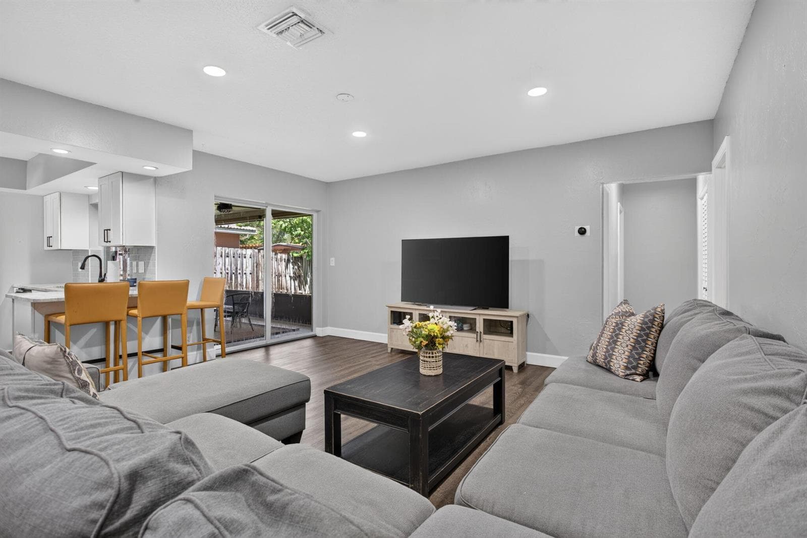 1717 NW 36TH Court photo 12