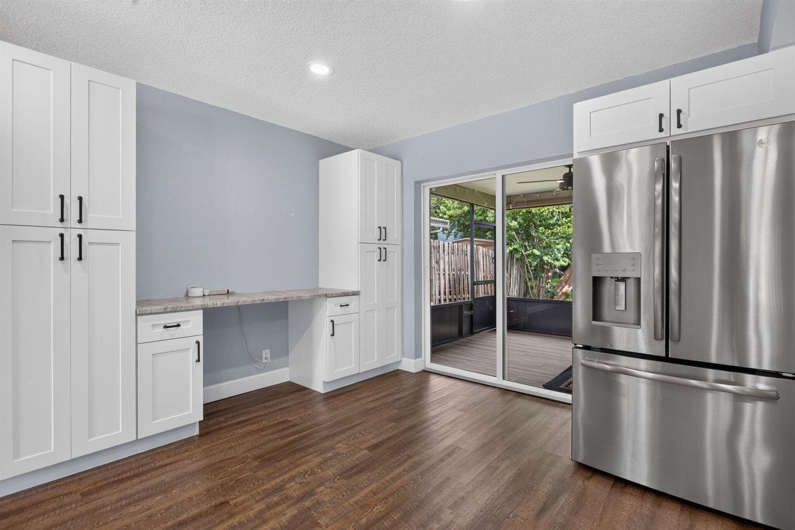1717 NW 36TH Court photo 5