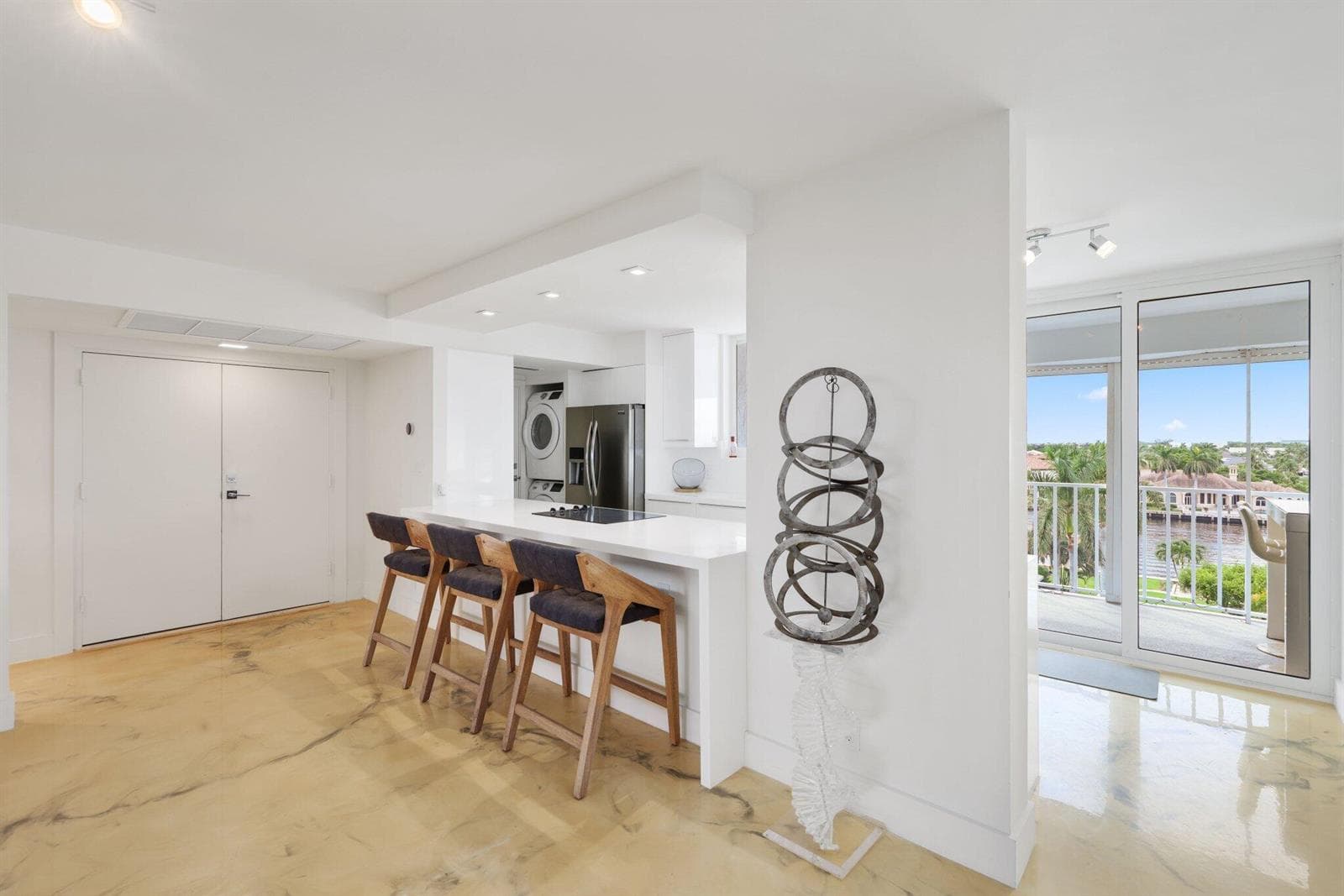 2000 S Ocean Boulevard 505 photo 4