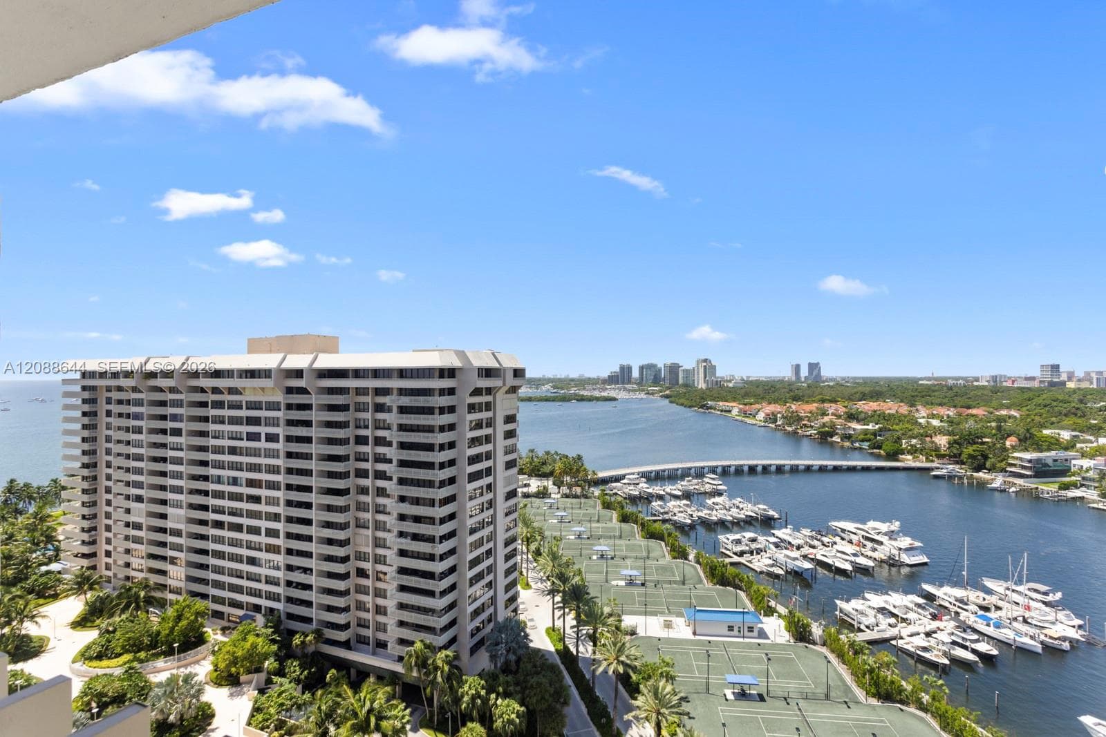 3 Grove Isle Dr CPH08 photo 2
