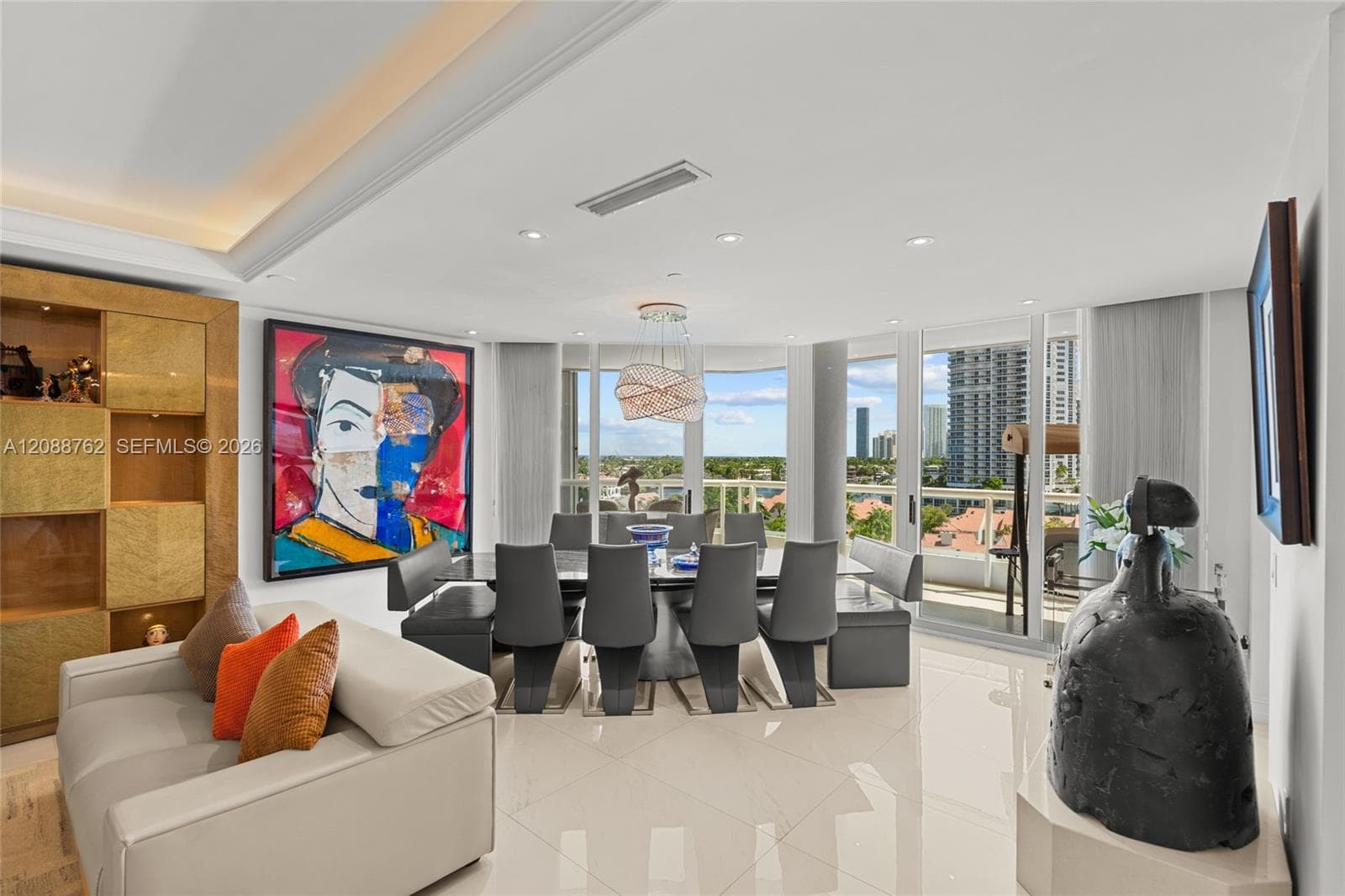 21050 Point Pl 802 photo 9