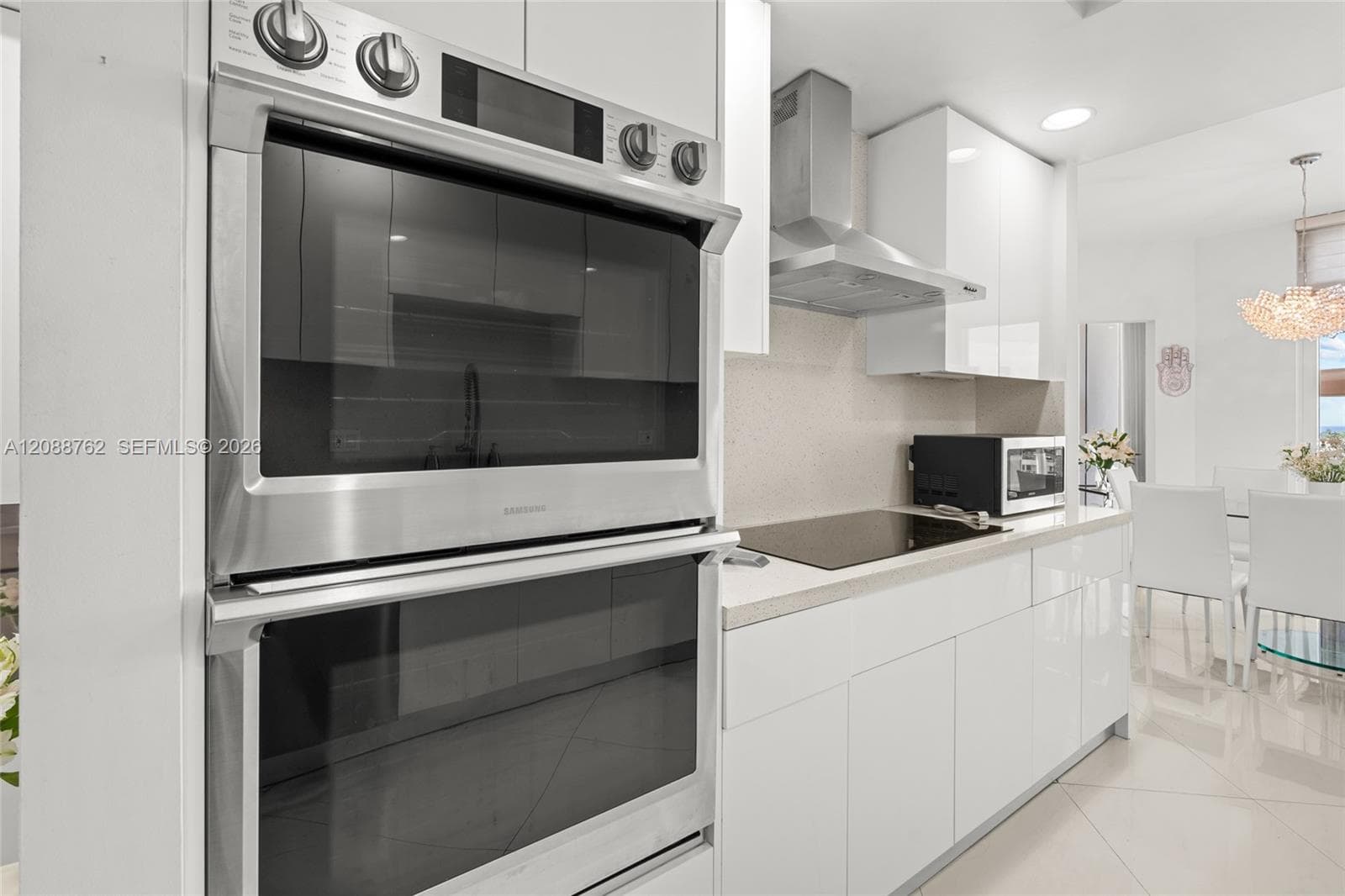 21050 Point Pl 802 photo 24