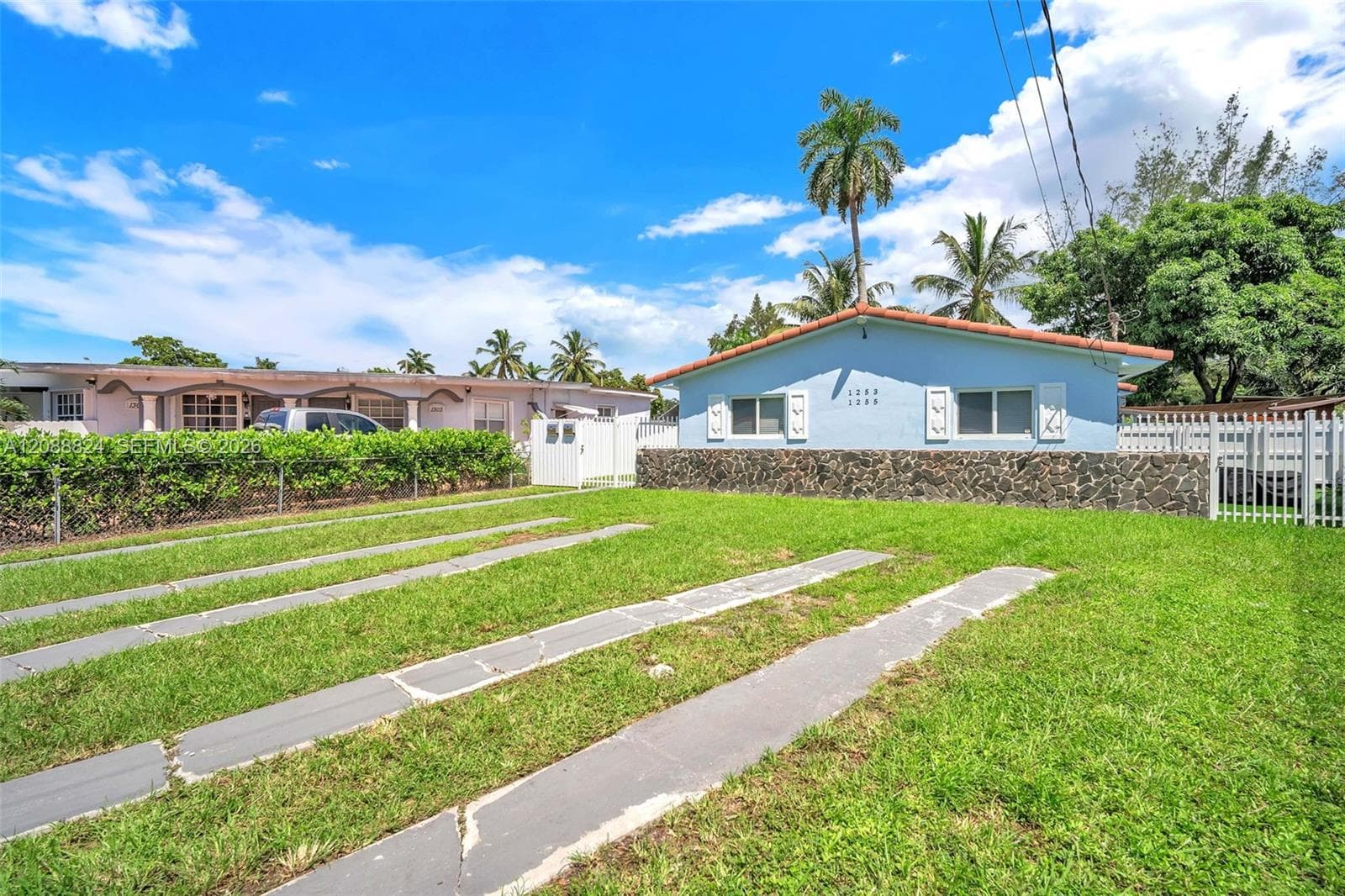 1255 NW 32nd Ct 1255 photo 4