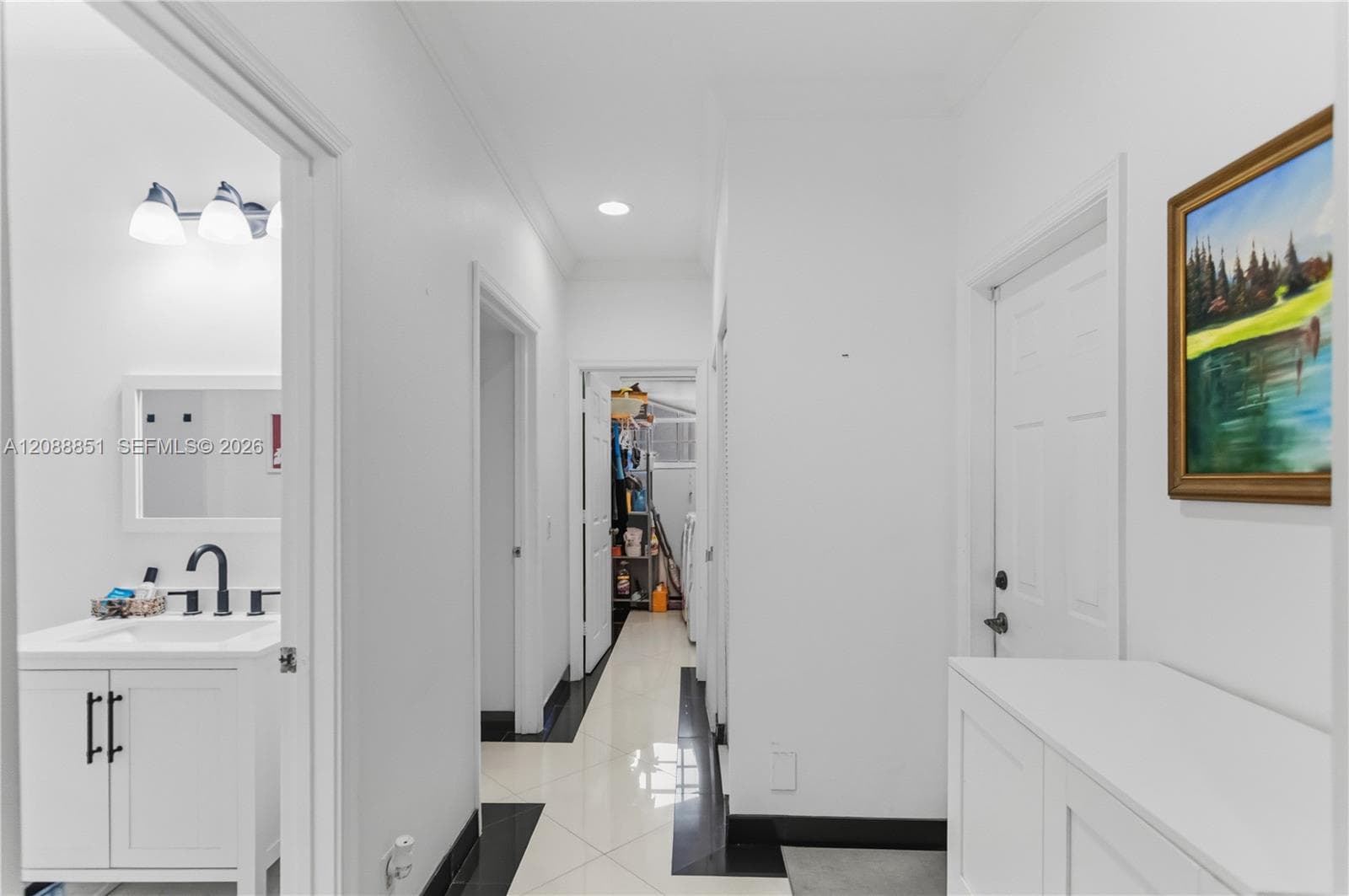 1642 Blue Jay Cir photo 22