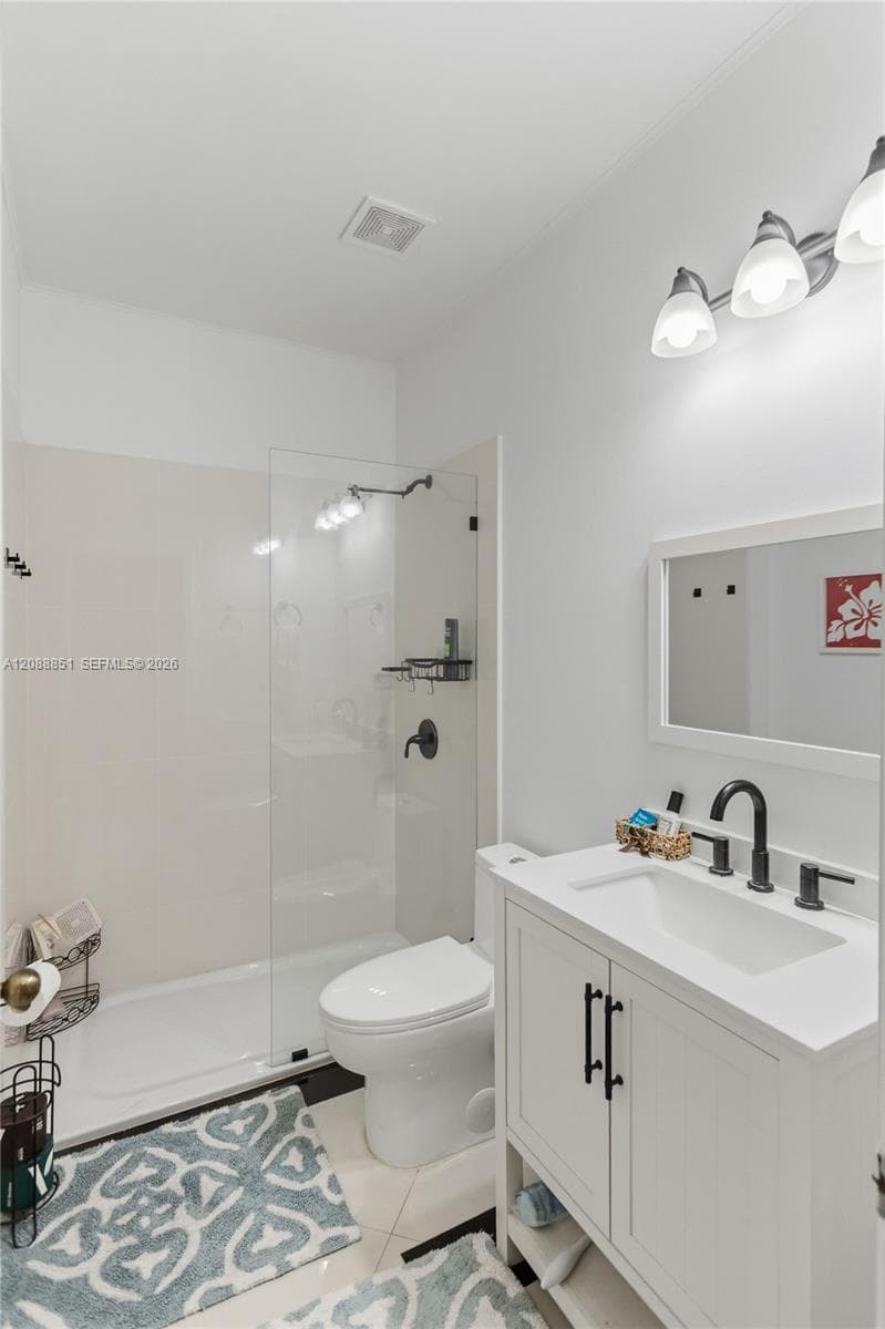1642 Blue Jay Cir photo 24