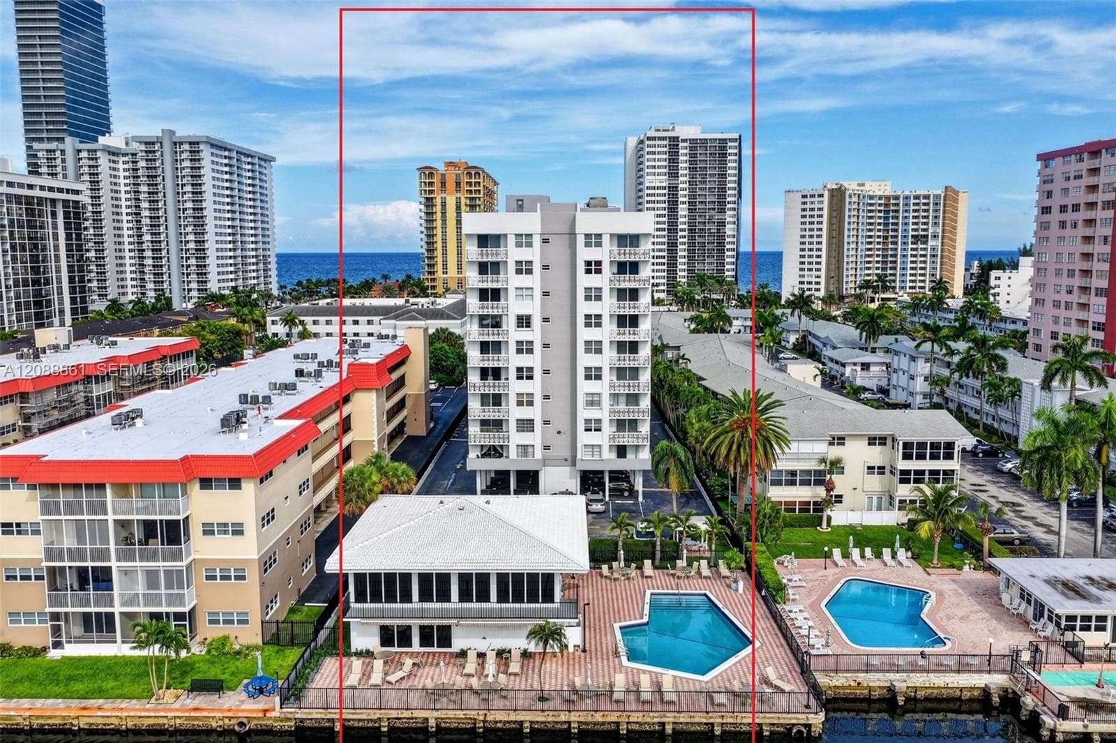 3113 S Ocean Dr 510 photo 2