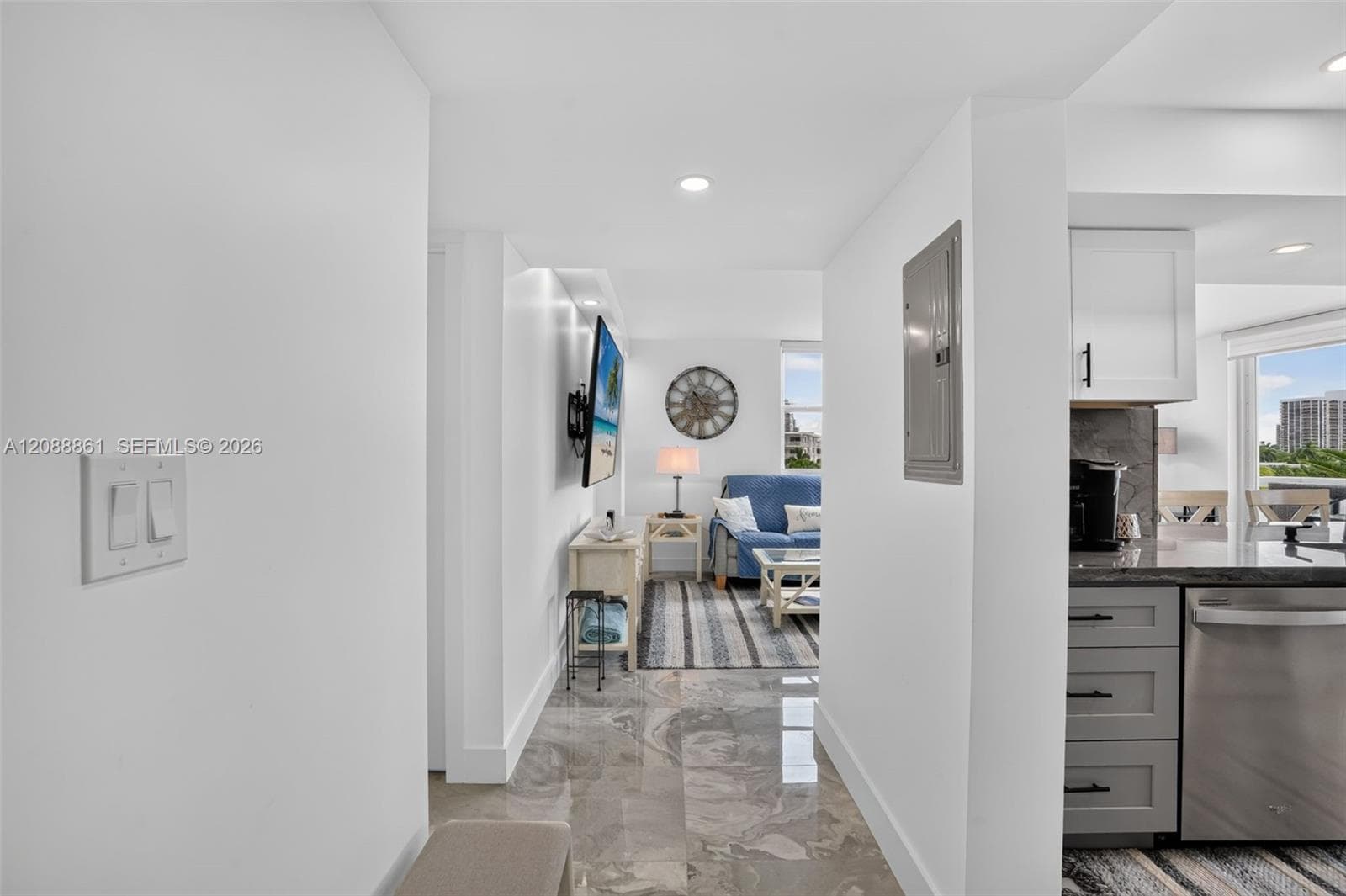3113 S Ocean Dr 510 photo 5