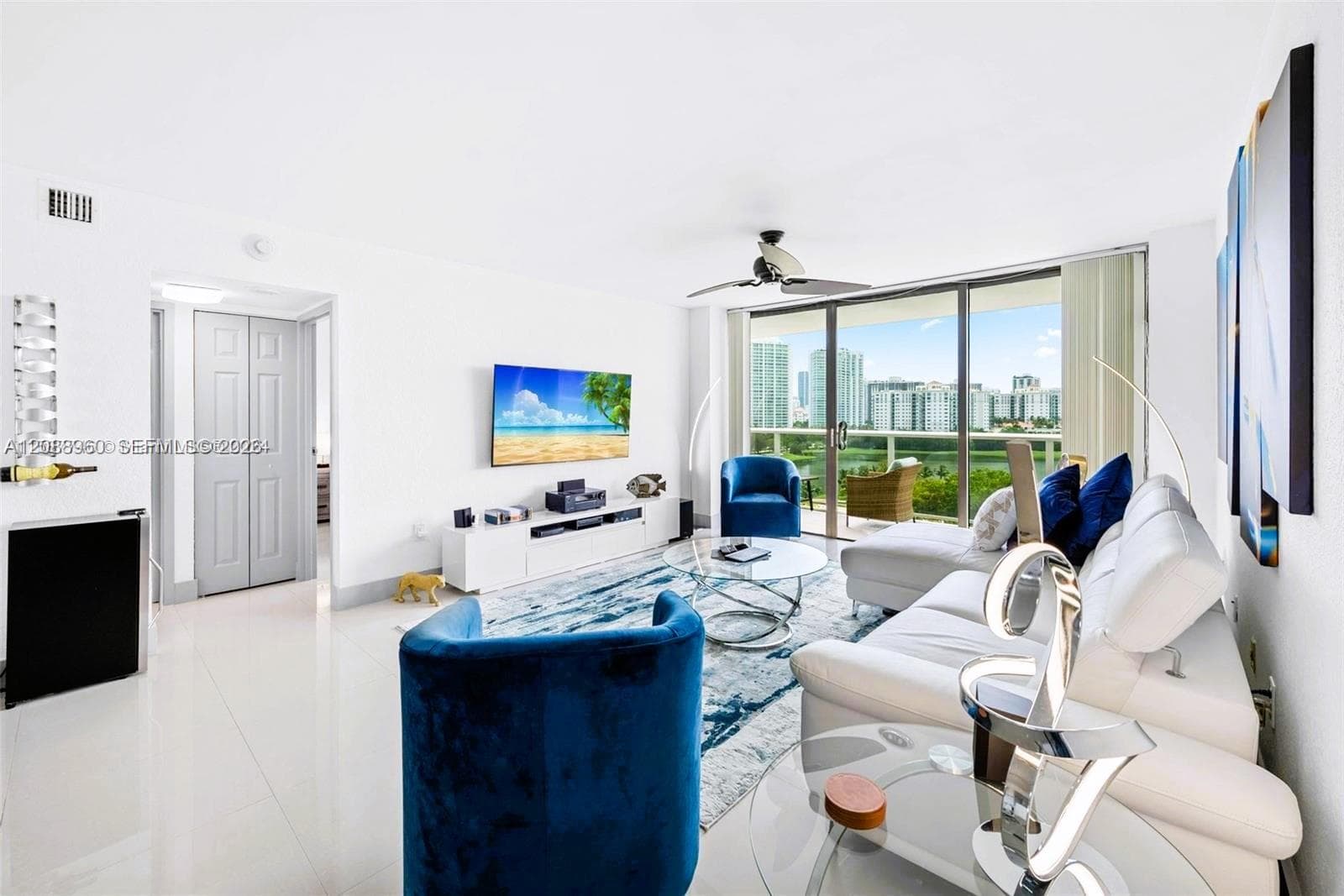 3675 N Country Club Dr 1006 photo 10