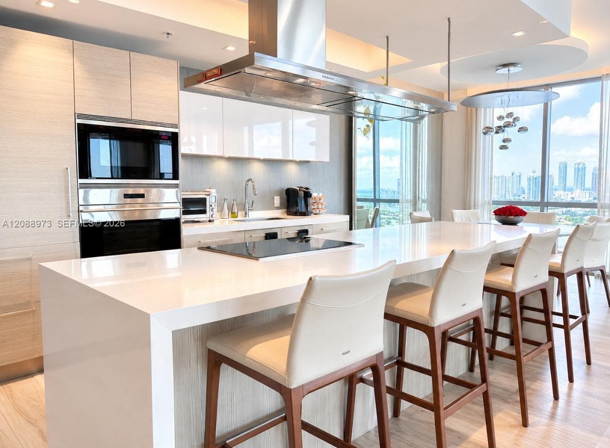 17111 Biscayne Blvd 2210 photo 6