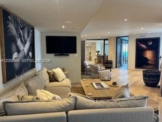 6767 Collins Ave 2206 photo 11