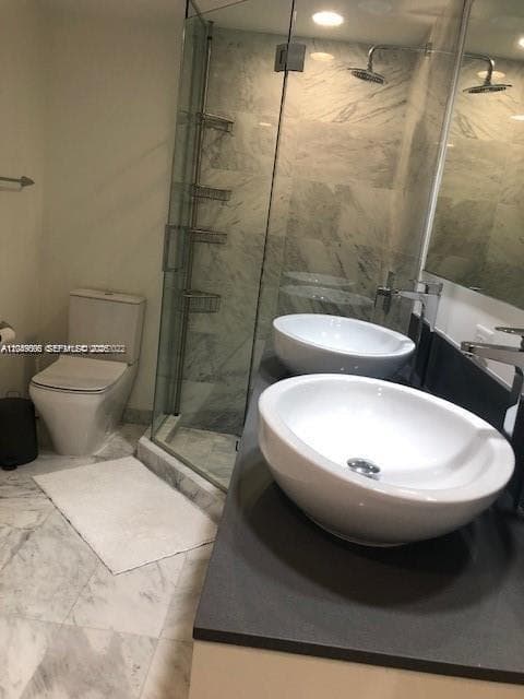 605 photo 25
