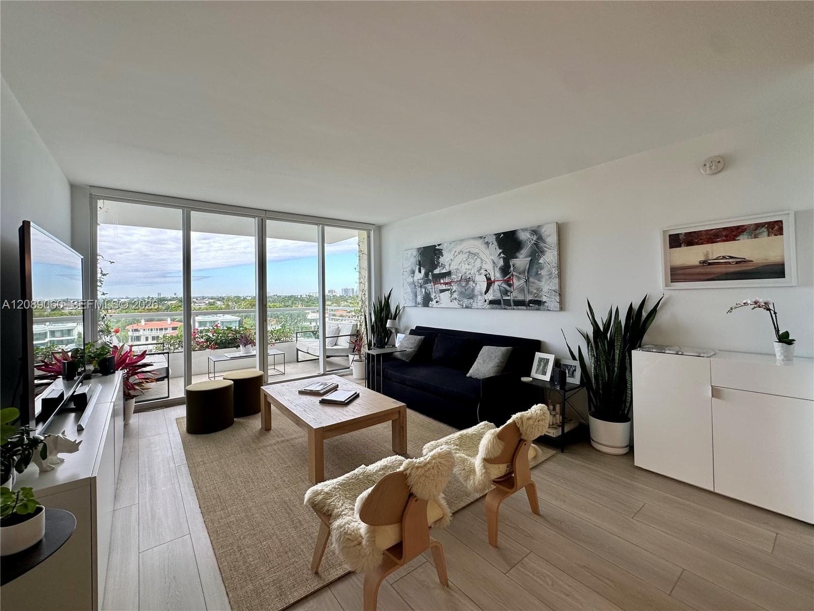 5600 Collins Ave 8P photo 8