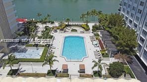 5600 Collins Ave 8P photo 25