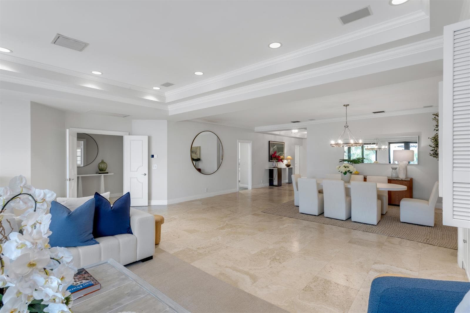 5833 N OCEAN Boulevard D2 photo 12