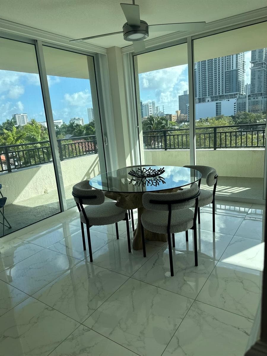 610 W LAS OLAS Boulevard 517N photo 19